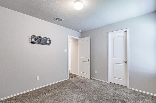 Building Photo - 21602 Anderwood Bay Ln