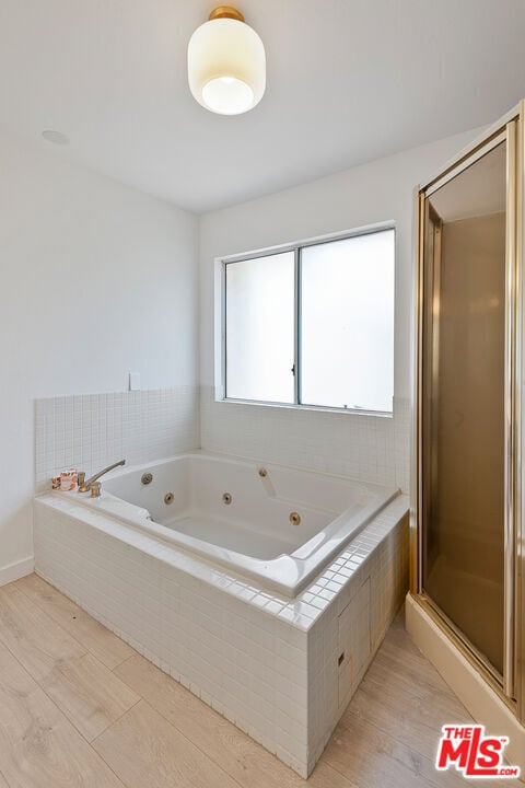 Building Photo - 8473 Penfield Ave