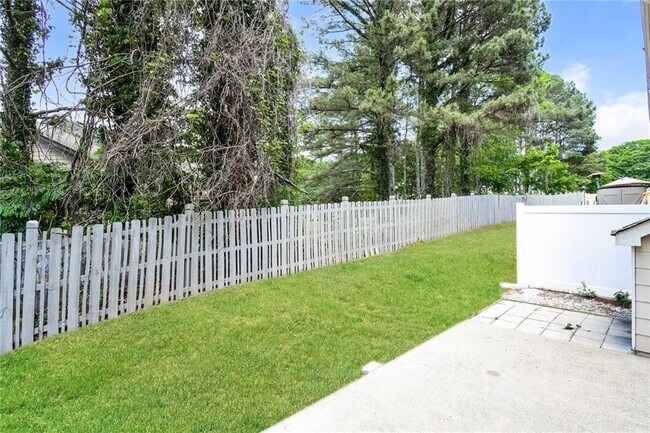 Building Photo - 4049 Hill Station Ct