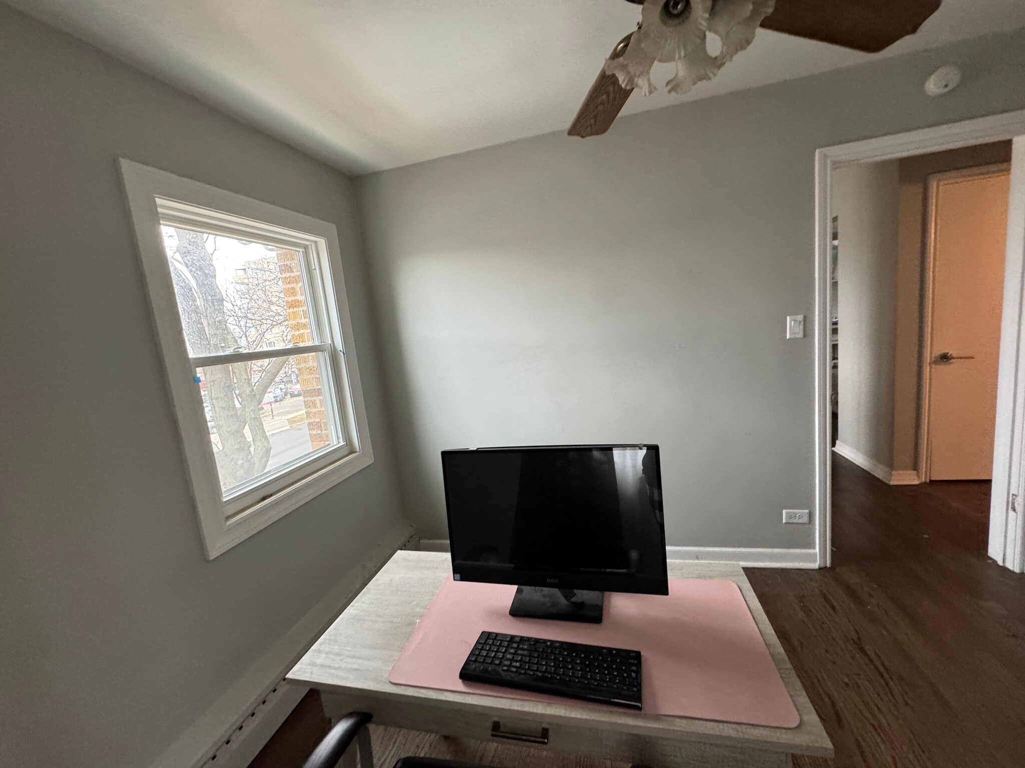 Building Photo - 1557 Monroe Ave