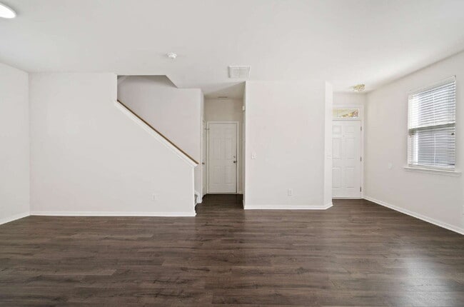 Building Photo - 4-Bedroom Home in Lexington Park at Amberl...