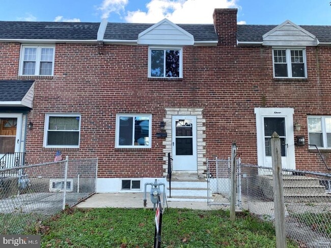 Primary Photo - 809 Grant Rd