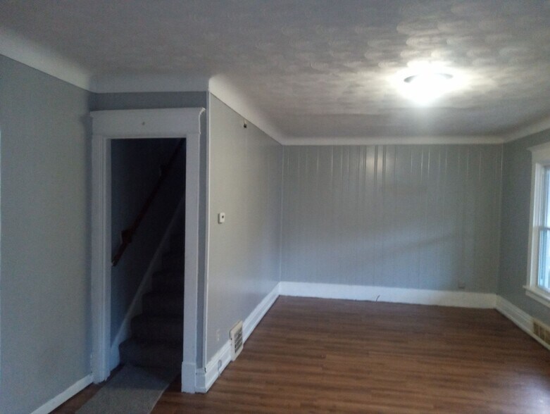 Building Photo - 826 Mason St