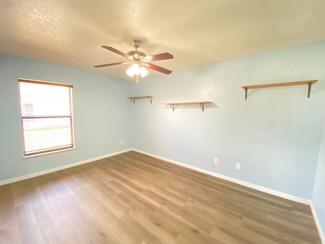 Building Photo - Spacious 3-Bedroom Home with Private Pool ...