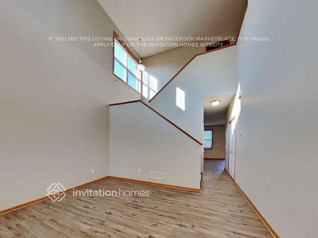 Building Photo - 11169 Walnut Ln