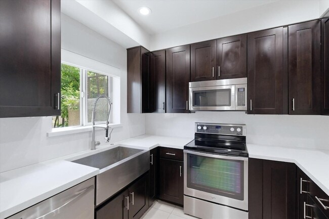 Building Photo - 7209 E McDonald Dr