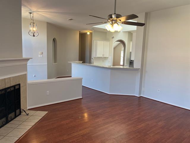 Building Photo - 10004 Belfort Dr