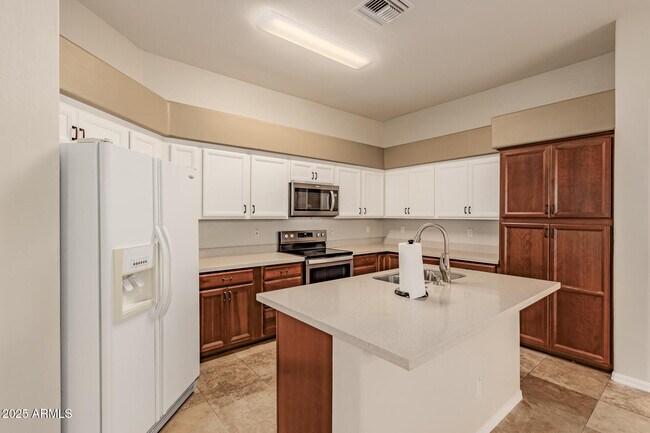 Building Photo - 29635 N 48th St