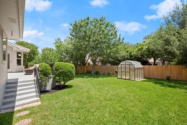 Building Photo - 9127 Edwardson Ln