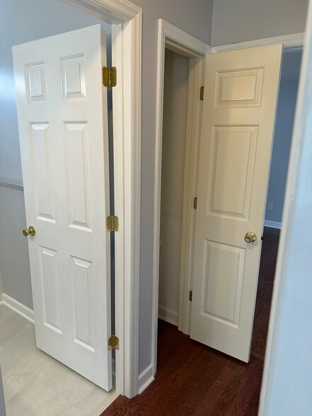 Hallway closet #2 - 1524 Hawkcrest Ln