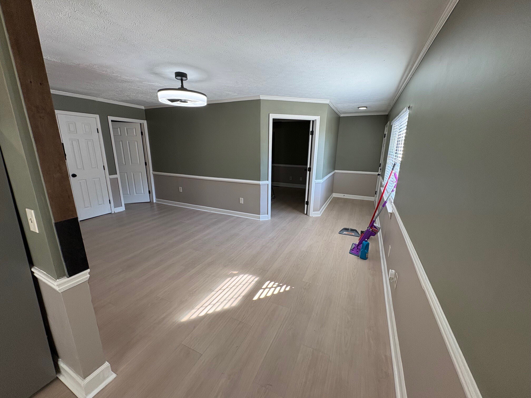 Building Photo - 246 Park Rd SW