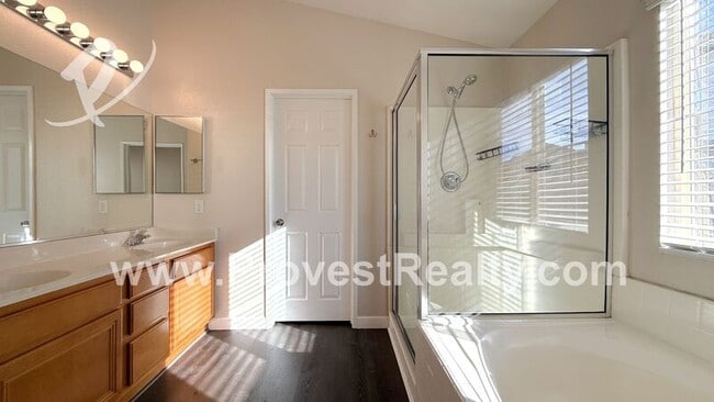 Building Photo - 8930 Concord Ct