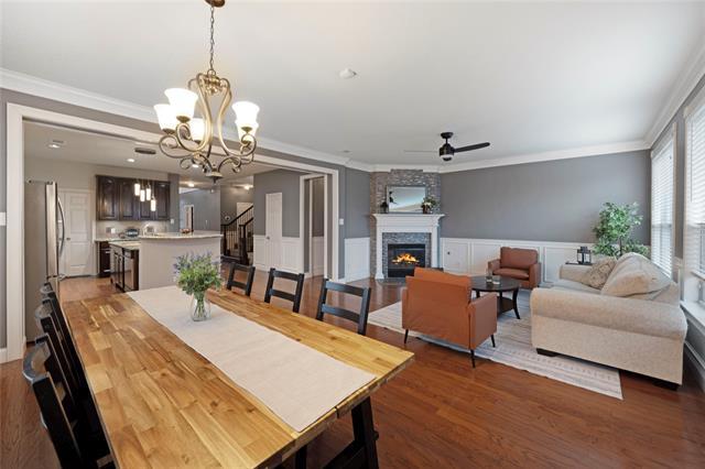 Building Photo - 9204 Sterling Gate Dr