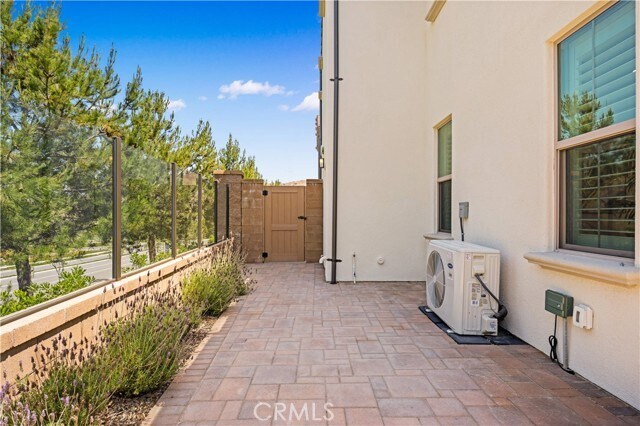 Building Photo - 149 Fairgreen