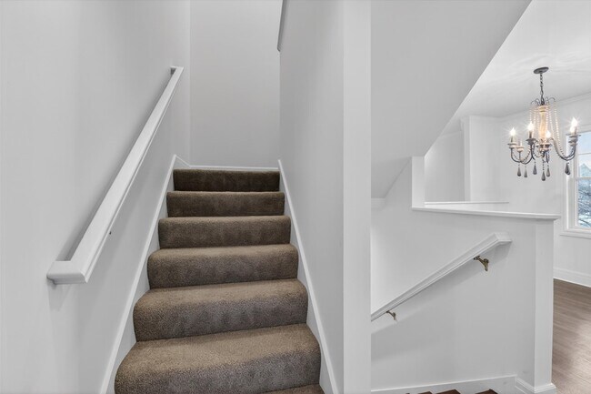 Building Photo - 417 S Ashley St