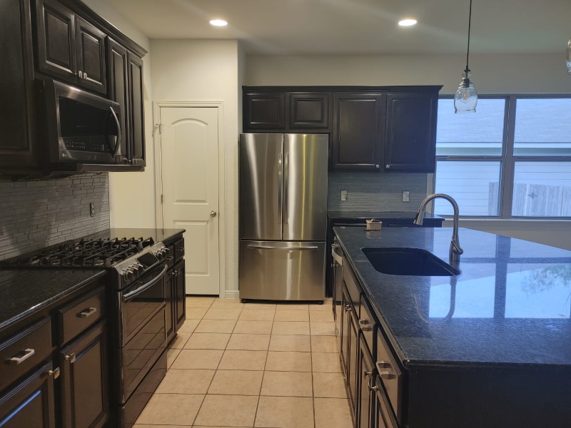 Building Photo - 1097 Violet Ln