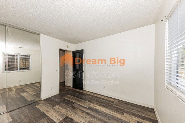 Building Photo - 12365 Marquette Ct