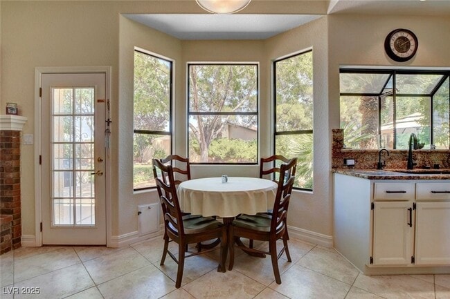 Building Photo - 4726 Monument Valley Rd