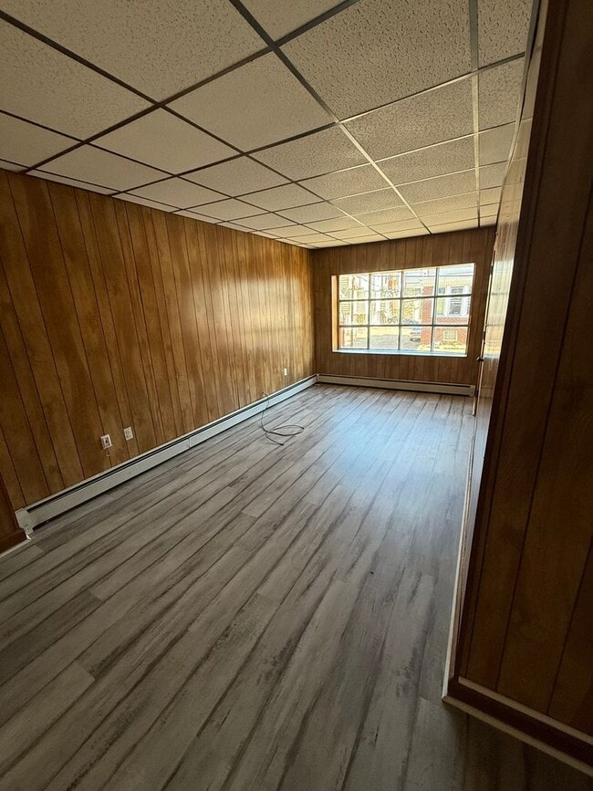Building Photo - 3950 Dungan St