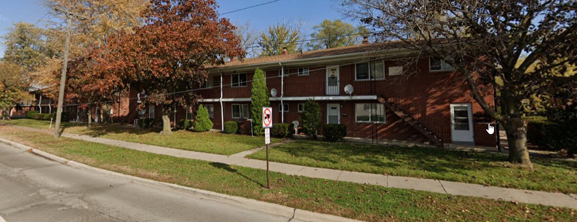 Building Photo - 1354 Goddard Rd