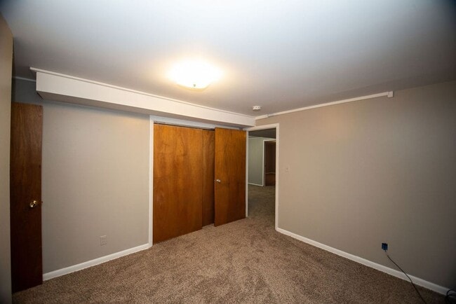 Building Photo - 1712 S Whitcomb St