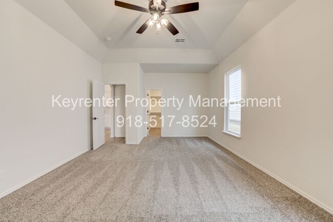 Building Photo - 4 BEDROOM CAPITAL HOME IN SAND SPRINGS!!!