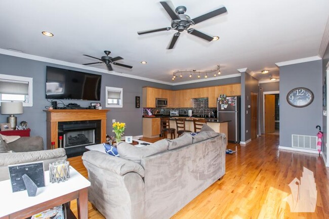 Building Photo - 1 bedroom in Chicago IL 60616