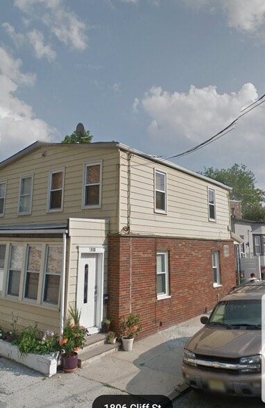 2 family home - 1806 Cliff St