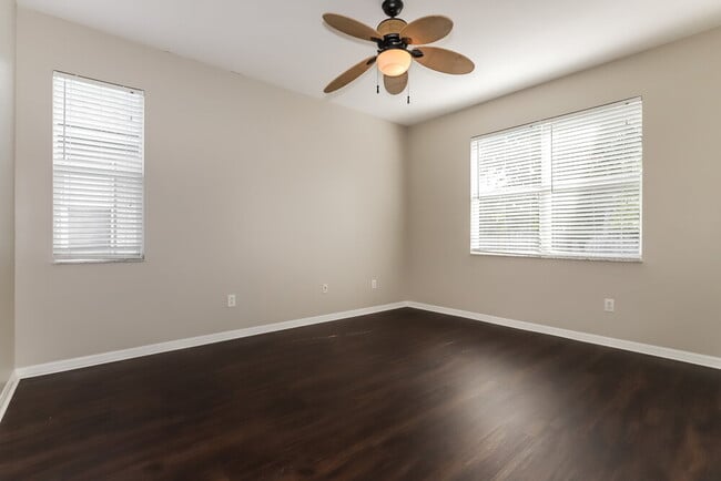 Building Photo - 6717 Cambridge Park Dr
