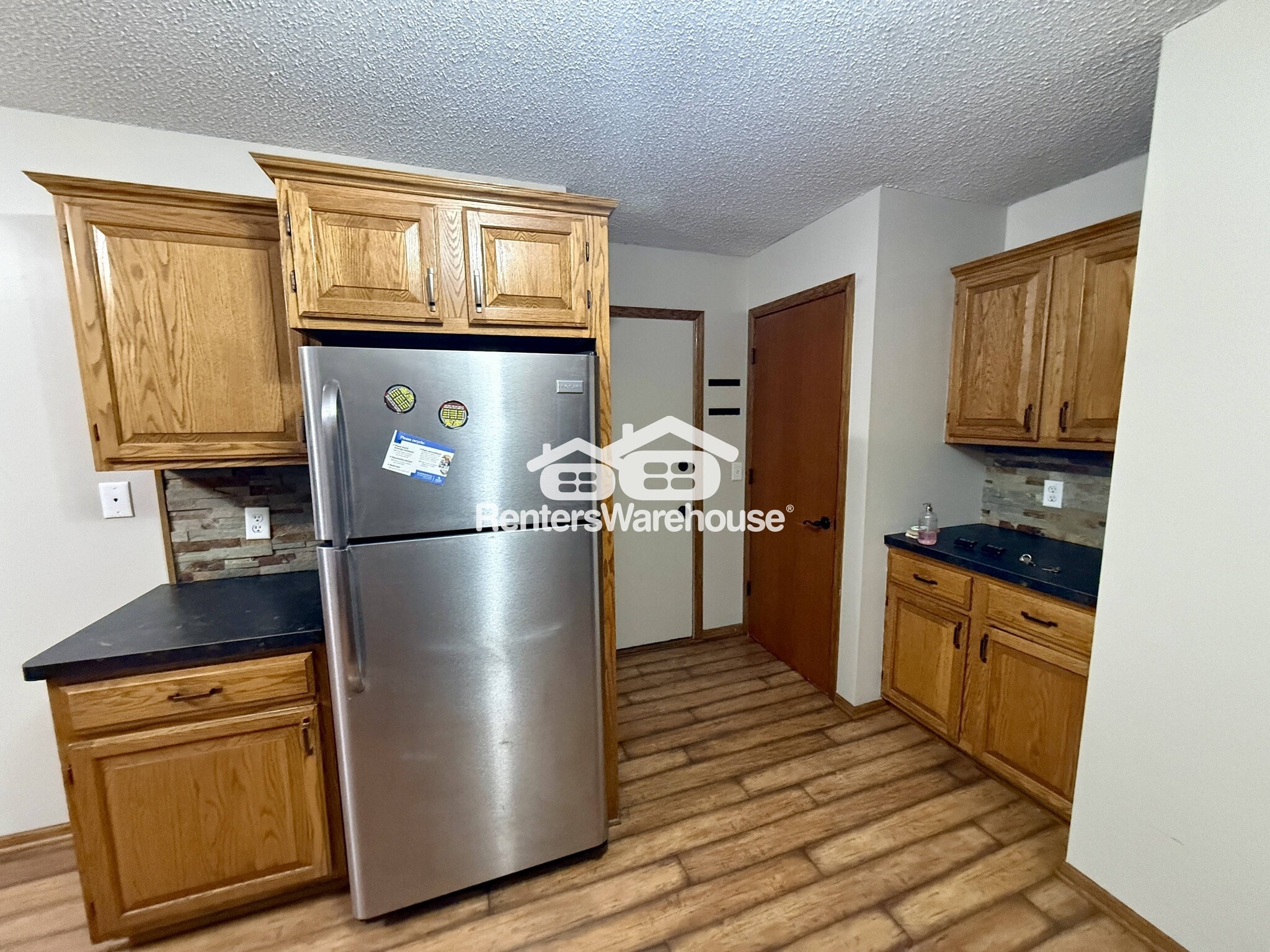 Building Photo - 6762 Gretchen Ct N