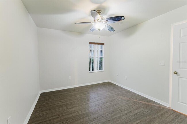 Building Photo - 2114 NW 52nd Pl