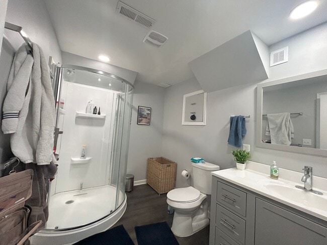 Building Photo - Spacious Home in Blacksburg VA.