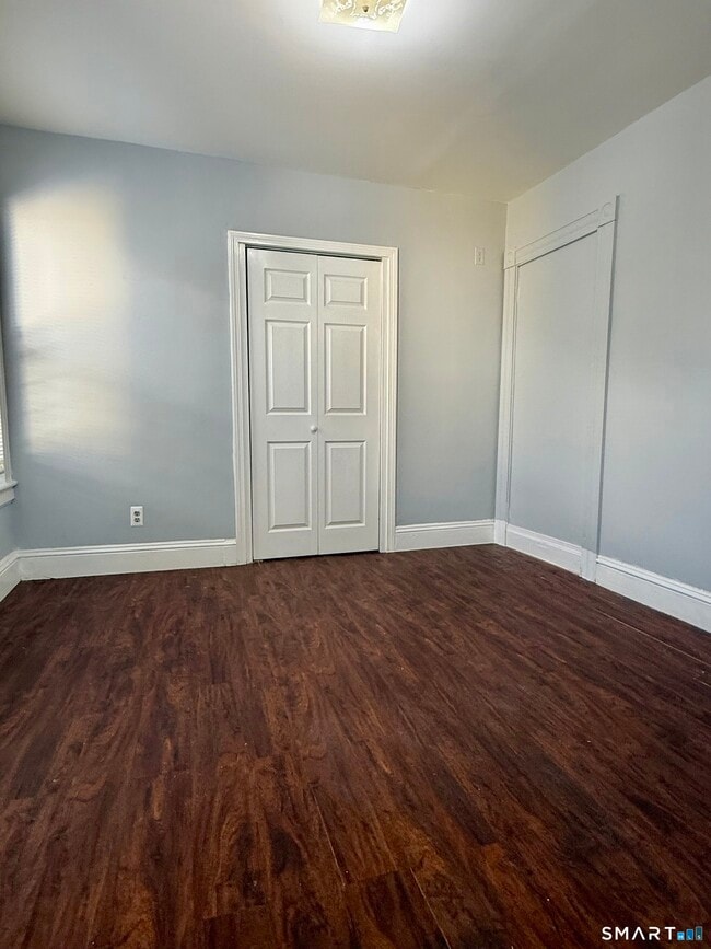 Building Photo - 168 Alfred St