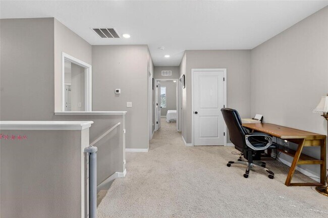 Building Photo - 11176 Leland Groves Dr