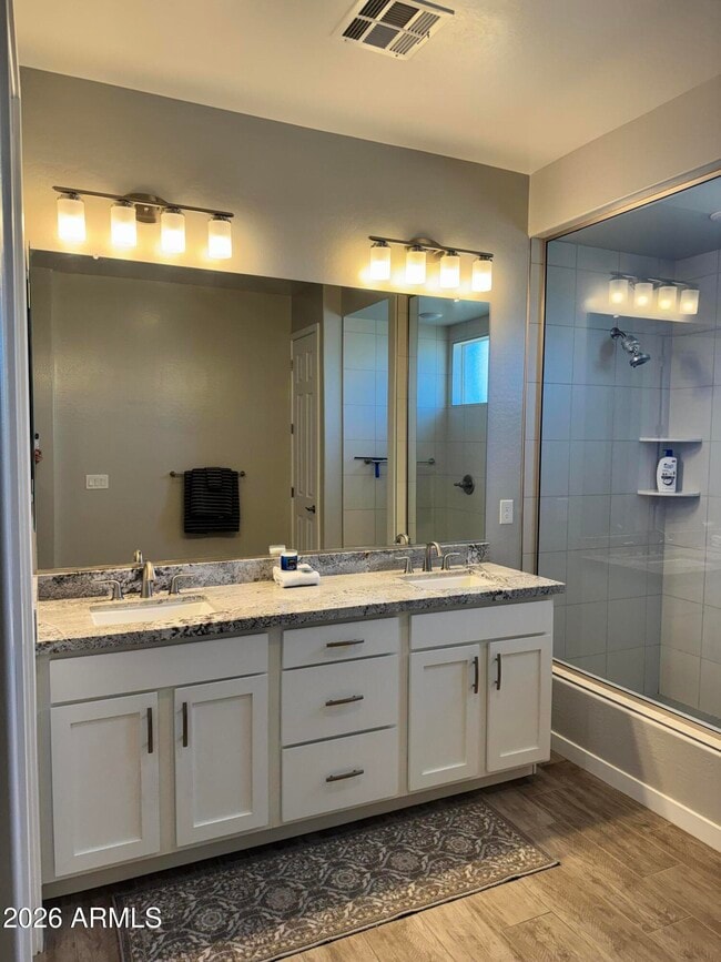 Building Photo - 250 W Queen Creek Rd