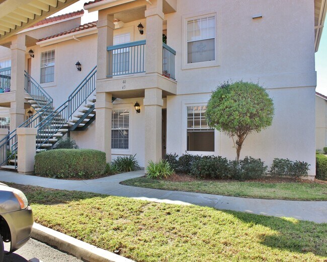 Building Photo - Stylish 2BD/2BA Condo in Mira Mesa's Summit Ridge Community with Private Patio & Pool Access