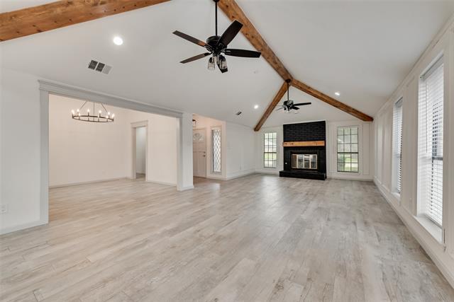 Building Photo - 630 Pheasant Ln