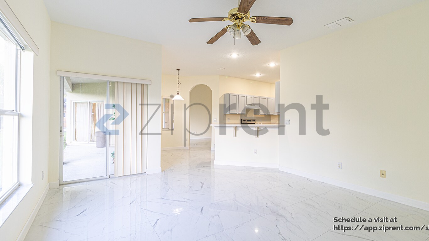 Building Photo - 2732 Wingfield Pl