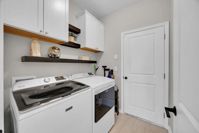 Building Photo - 161 Goldcrest Wy