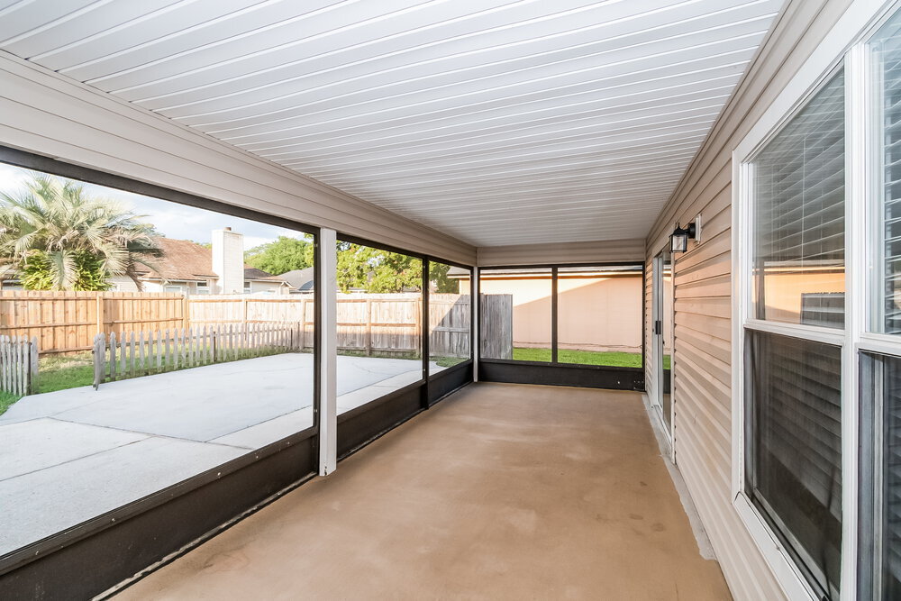 Building Photo - 8244 International Village Dr
