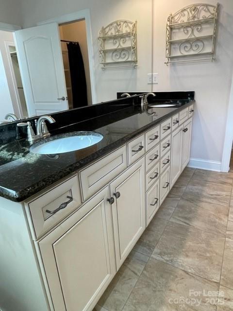 Building Photo - 18223 Ebenezer Dr