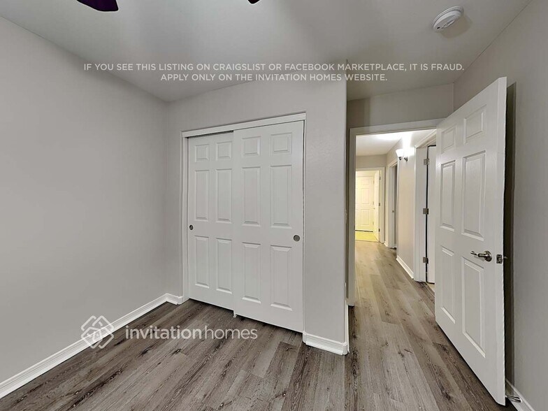 Building Photo - 8122 S 2nd Dr