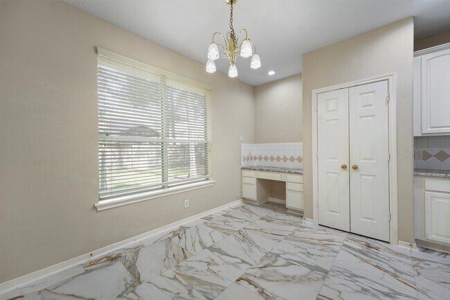 Building Photo - 91 S Downy Willow Cir