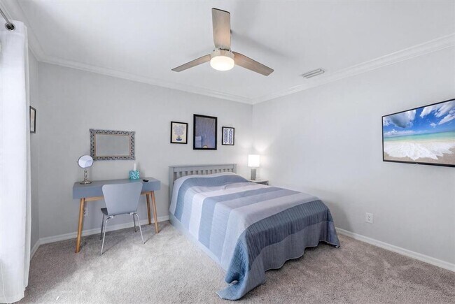 Building Photo - 4617 Egmont Dr