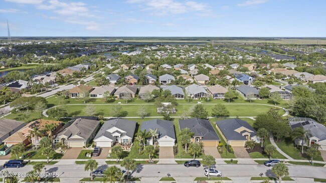 Building Photo - 6924 Renshaw Dr