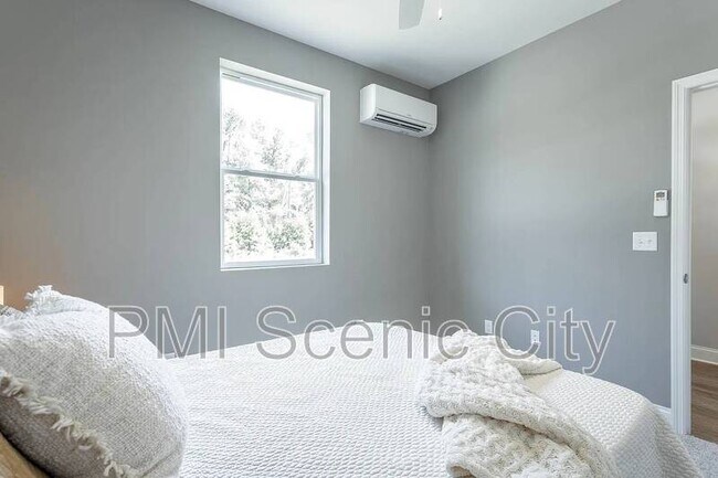 Building Photo - 1974 Addi Ln