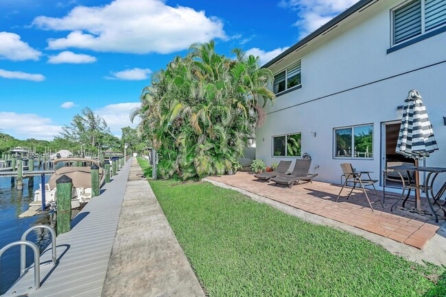 Building Photo - 2724 Treasure Cove Cir