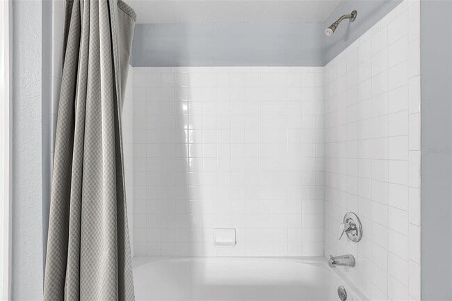 Building Photo - 204 E South St