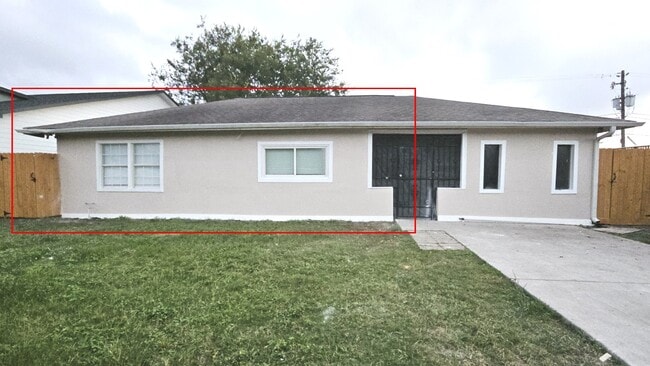 Building Photo - 5714 Southwind St