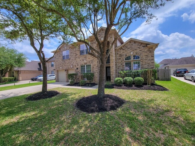 Building Photo - 20931 Flower Croft Ct